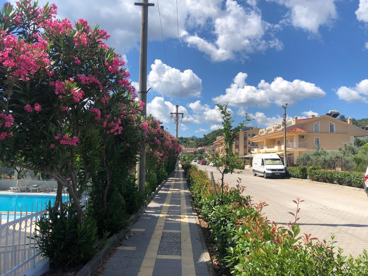 Princess Rima Apartments 马尔马里斯 外观 照片